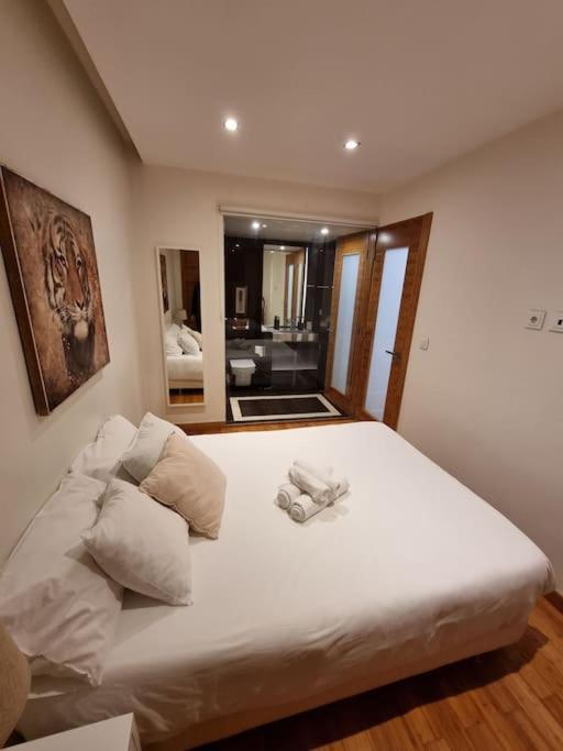 House Of Zoo Apartment Lisbon Exterior photo